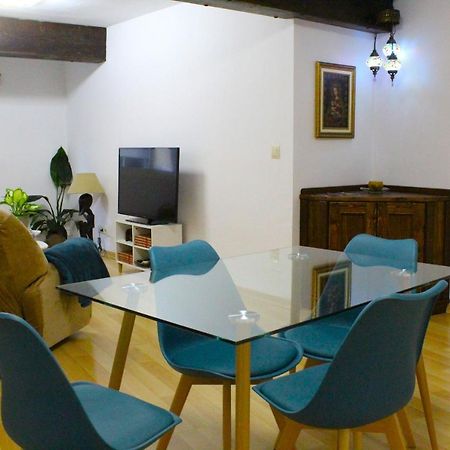 Al Pie Del Camarin Con Parking Gratis Apartment Jaen Exterior photo